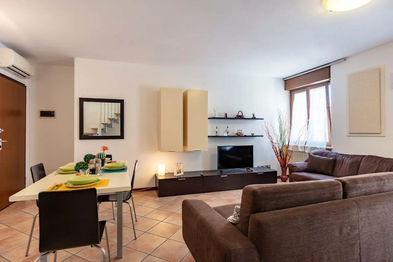 Apartamento La Ca Del Picia Garda  0*, Garda (Verona) Italia